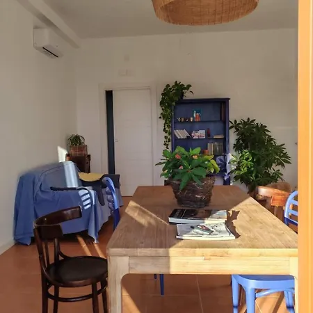 ベッド・アンド・ブレックファスト Mareluce 3*